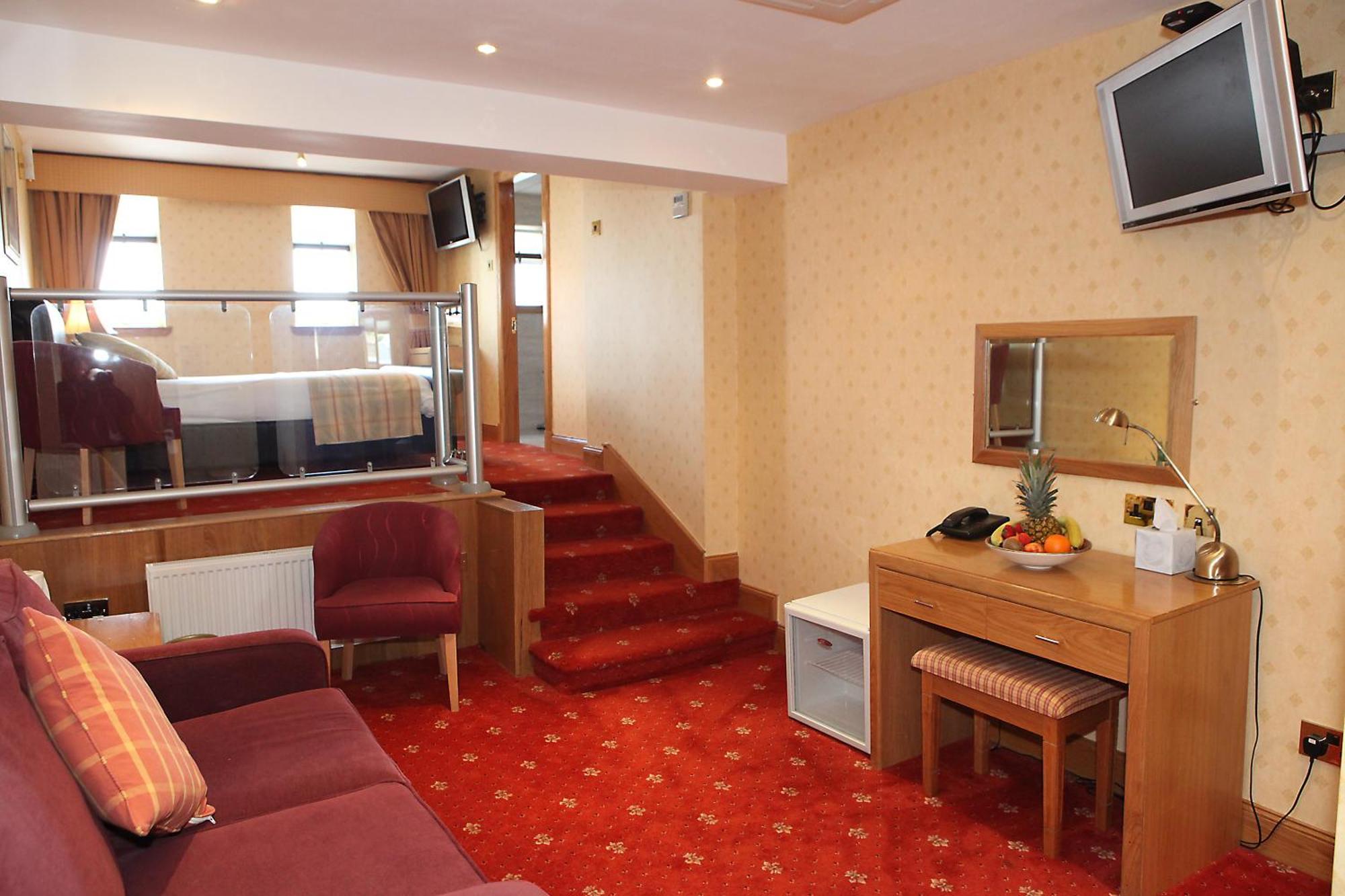 Leapark Hotel Grangemouth Kültér fotó