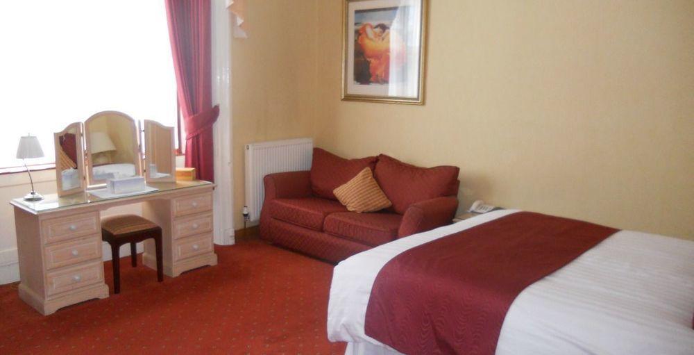 Leapark Hotel Grangemouth Kültér fotó