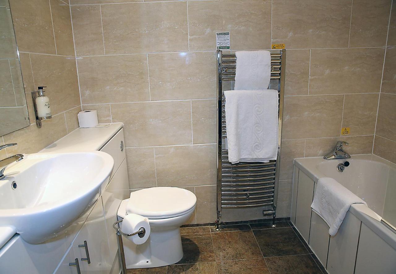 Leapark Hotel Grangemouth Kültér fotó